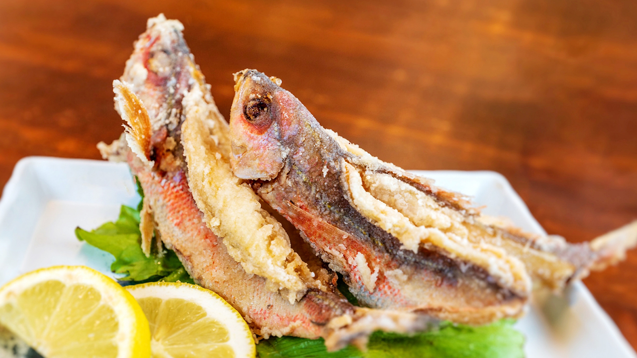 唐揚げにして食べられることも多い 沖縄県の 県の魚 は ご当地情報局